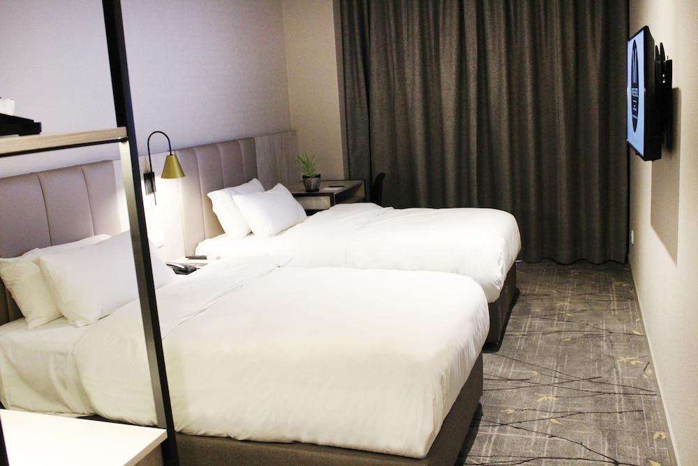 Mtree Hotel Puchong Esterno foto