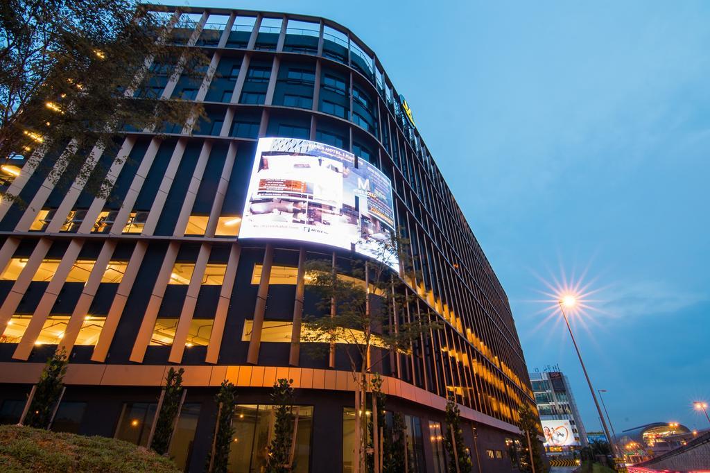 Mtree Hotel Puchong Esterno foto