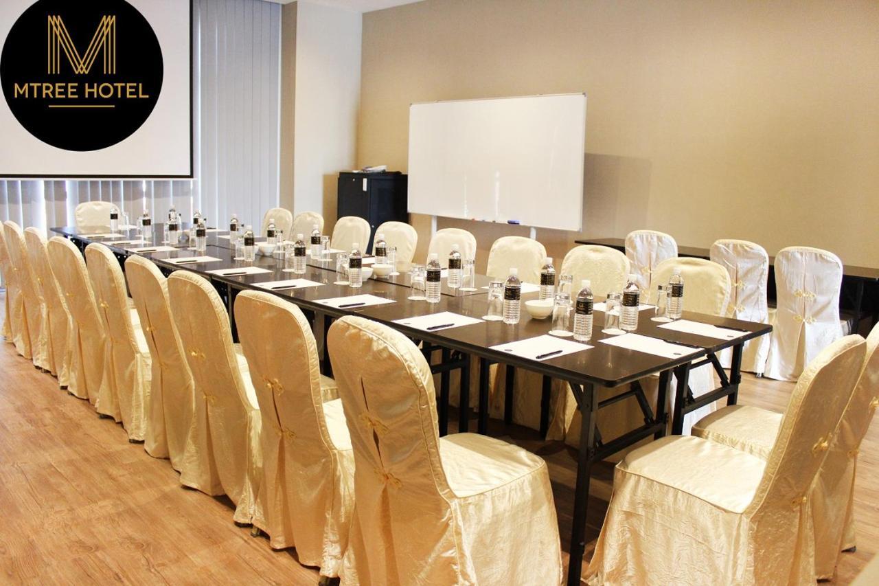 Mtree Hotel Puchong Esterno foto