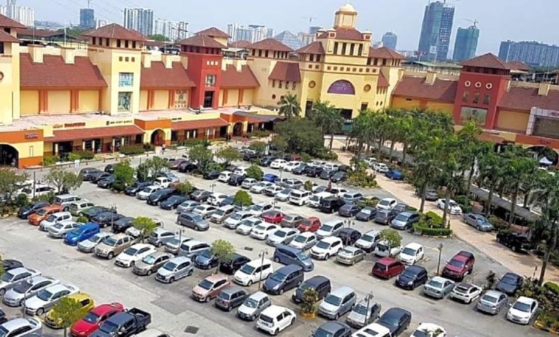Mtree Hotel Puchong Esterno foto